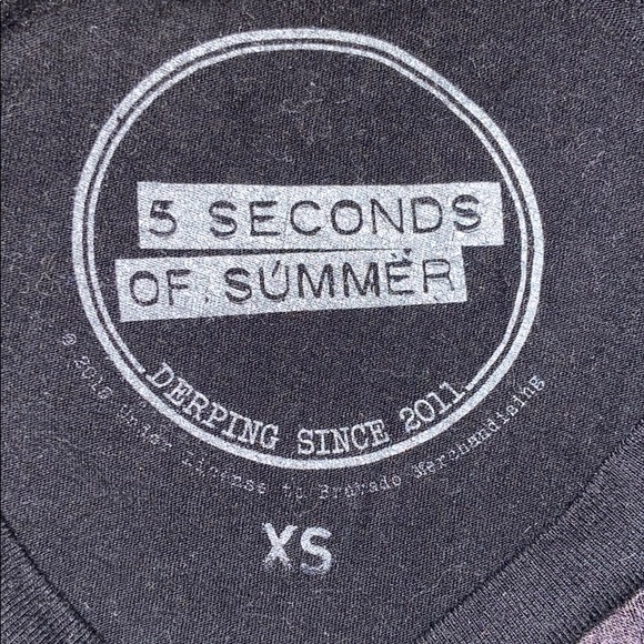 5SOS Long Sleeve Shirt - Picture 3 of 3